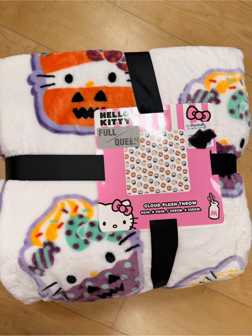 Hello Kitty Halloween Cloud Plush Throw full/queen pumpkin